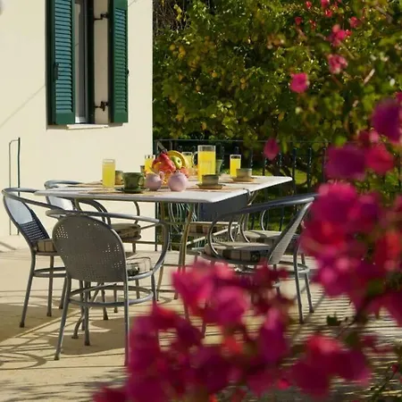 Holiday home Konstantinas House, A Touch Of Nature & Sea *