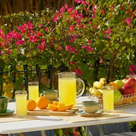 Tatil Evi Konstantinas House, A Touch Of Nature & Sea