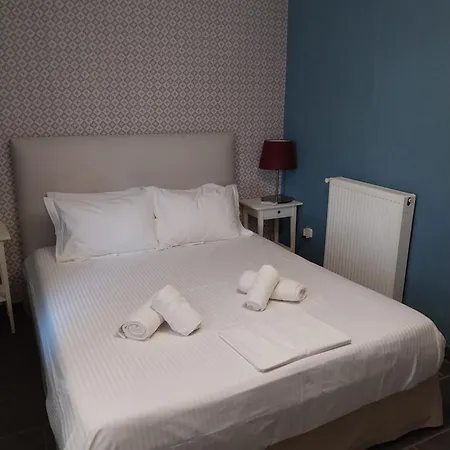 Konstantinas House, A Touch Of Nature & Sea Ferendinata