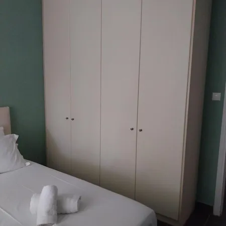 Dom wakacyjny Konstantinas House, A Touch Of Nature & Sea